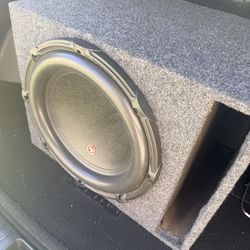 Mint Audiopipe 15 triple stack in new ported box