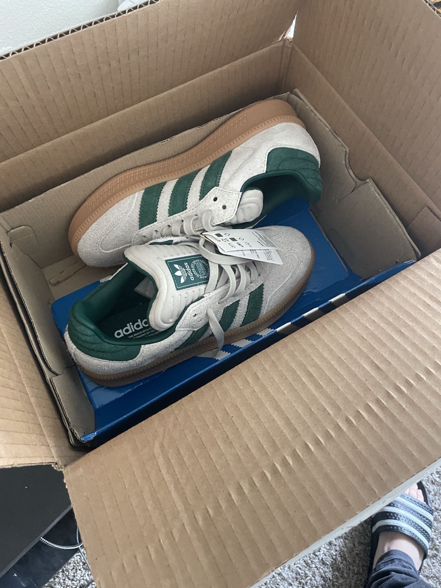 Adidas Samba xlg. Size 9 men’s