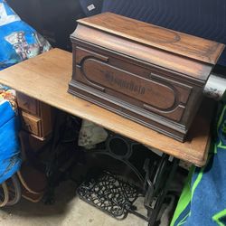 Antique Household Treadle Sewing Machine
