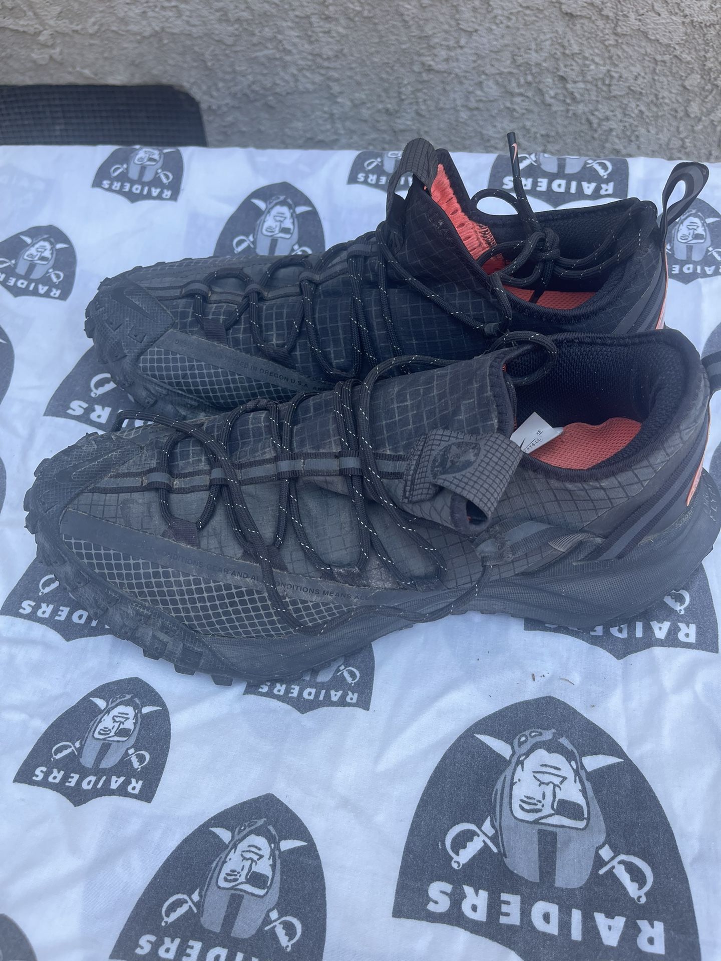 Nike Acg Hiking Shoe Men’s 10