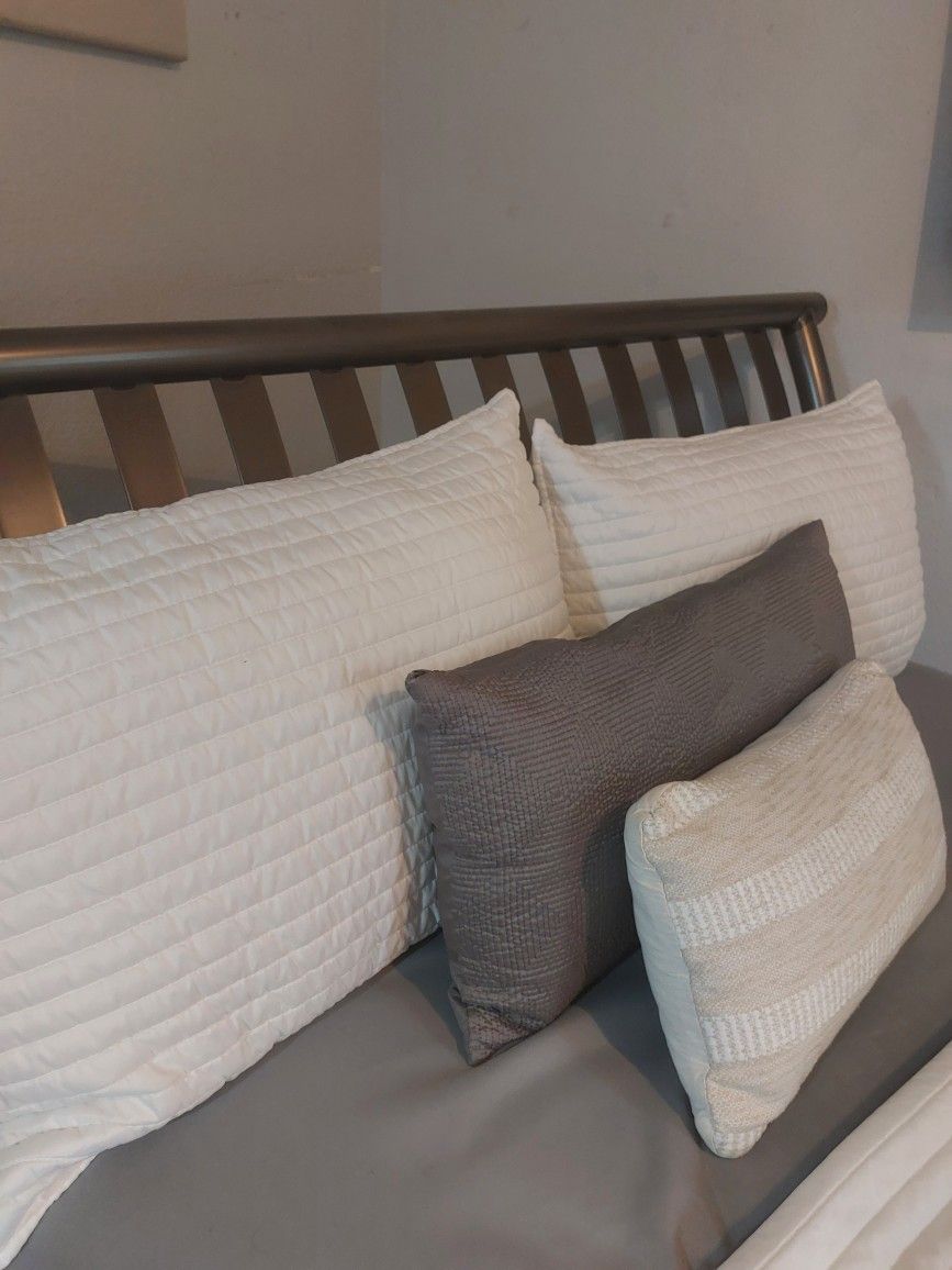 Amisco Newton Bed Frame
