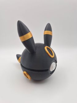 Umbreon Pokeball 3D printed