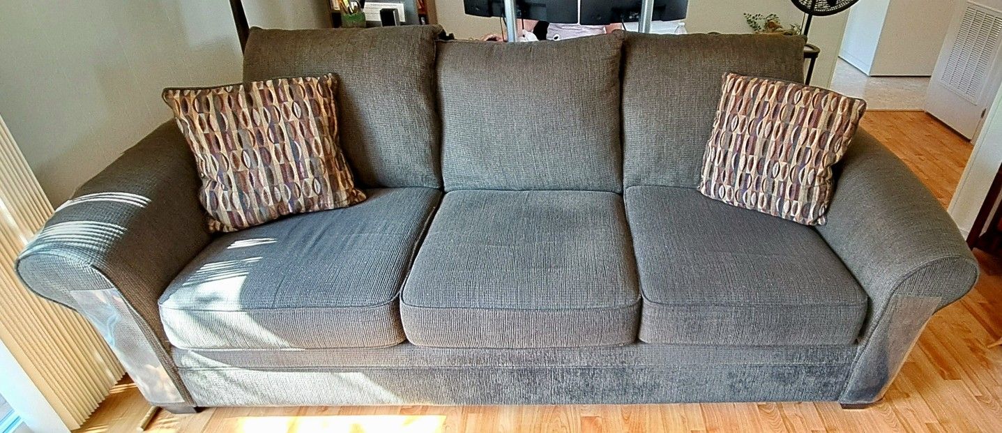 Sofa Set With Ottoman
