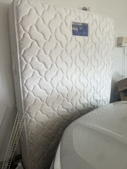 Pillow top Mattress 