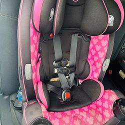 Mini Mouse Car Seat 