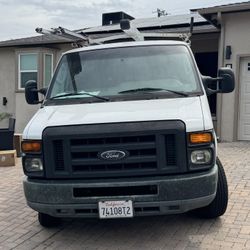 2014 Ford E-150
