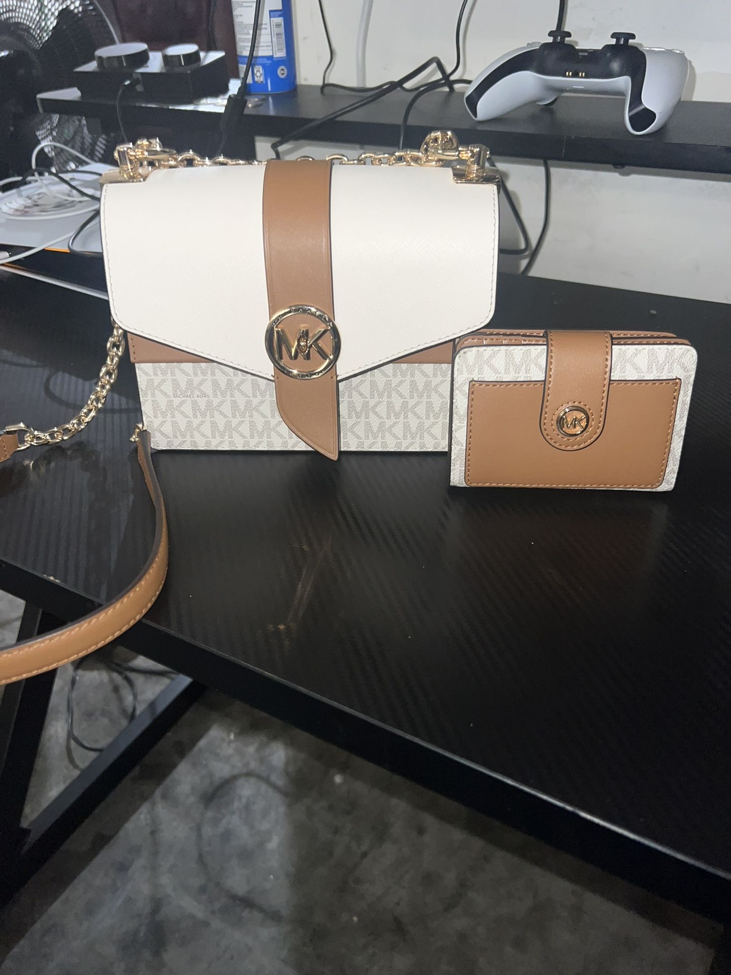 Michael Kors Purse And Wallet