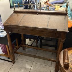 Antique Writing Desk With Chair 