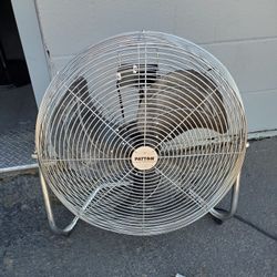 Patton High Velocity Air Circulator Fan 20"