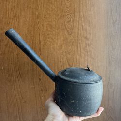 Antique Cast Iron 1 Pint Sauce Pan