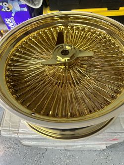 Gold Wire Spoke Car Wheel Rim BRAND NEW IN BOX