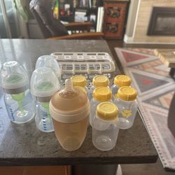FREE Medala Storage Bottles And Dr Brown Feeding Bottles