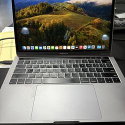 2019 MacBook Pro i5 16GB Memory 500GB SSD