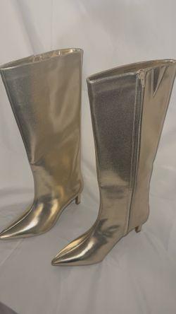 the On 34th "Rachelle" Stovepipe Knee-High Boots 10.5
