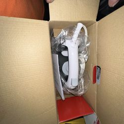 Sunbeam Classic Iron With Box