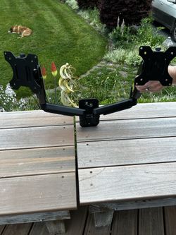 Monitor Stand