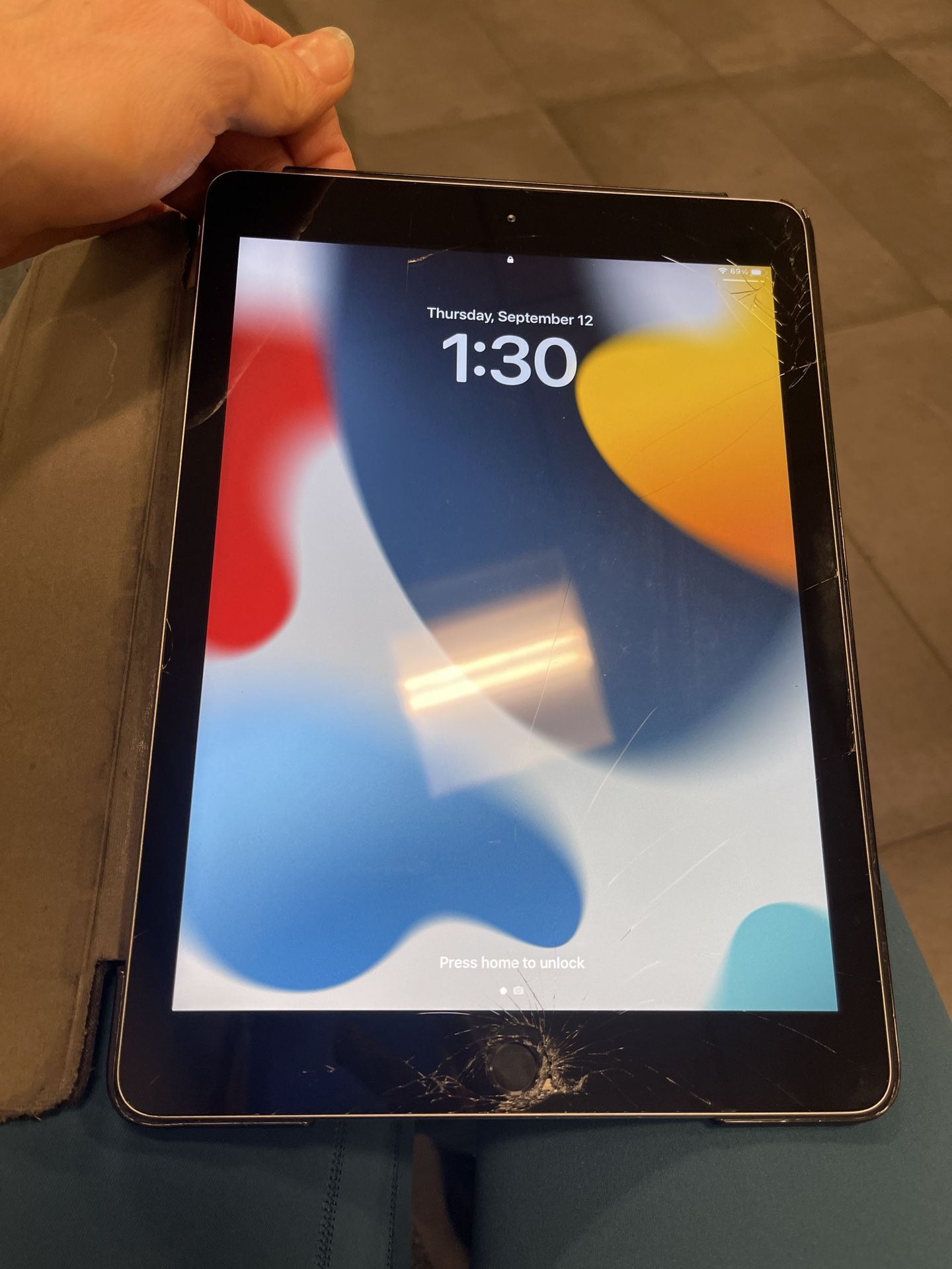 iPad 10 - 5th Generation 32 GB