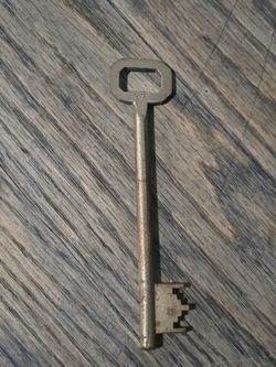 Vintage Skeleton Key 4.5"