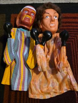 Vintage 1980s Rocky Balboa & Hulk Hogan Thunderlips Punching Hand Puppets Lot