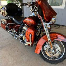 2010 Harley Davidson CVO Ultra Classic