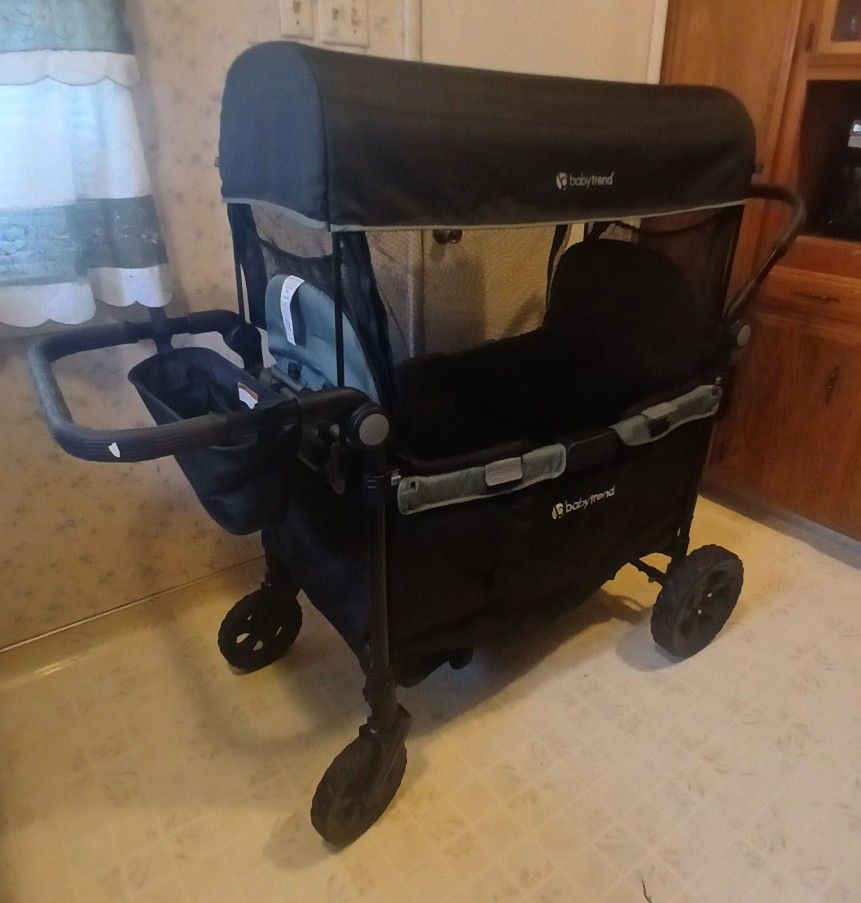 Quest PLUS 3-in-1 Stroller Wagon in Madrid Green- Used Once