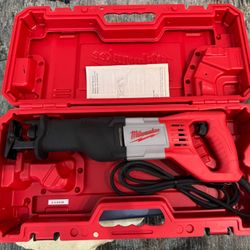 Milwaukee 12 Amp SAWZALL Reciprocating Saw with Case
