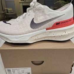 Nike ZoomX Invincible Run FX 3 & Adidas Ultraboost 5X