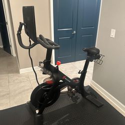 Peloton Bike with modified Swivle Screen
