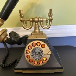 Gemmy Spooky Telephone Haunted Halloween Decor Talking Victorian Phone Video. Chandler 