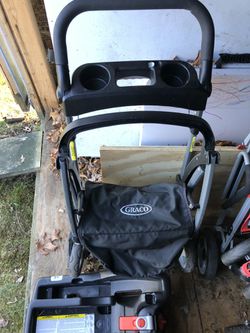 Graco car seat carrier/stroller
