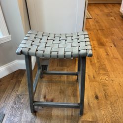 3 Counter Height Bar Stools