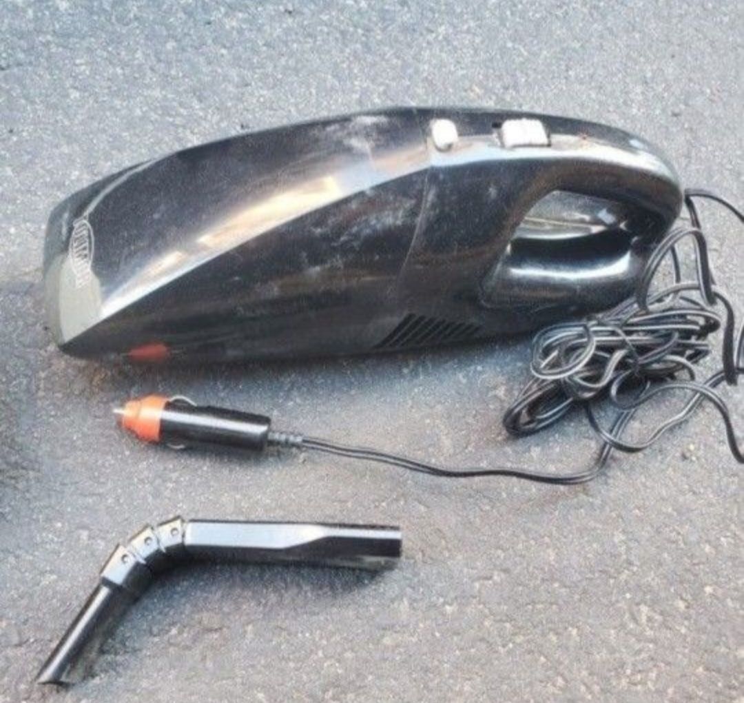 Car Vacuum Cleaner.