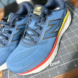 New Balance 9.5 Men 