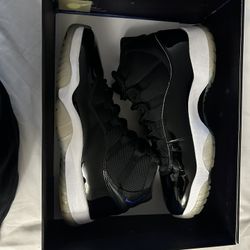 Vnds Jordan 11 Space Jam Size 11 