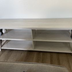 Mesa Para Tele Y Baul 