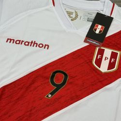 CAMISETA OFICIAL SELECCIONADO PERUANO. LARGE.