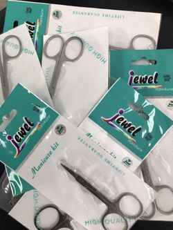 New Eyebrows Scissors, Tweezers, Capes