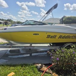 2015 Searay 210