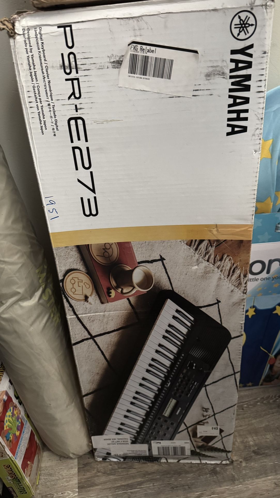 Yamaha Keyboard “ PSR-E273 “