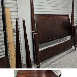 Queen Poster Bed w/3 Drawer Dresser