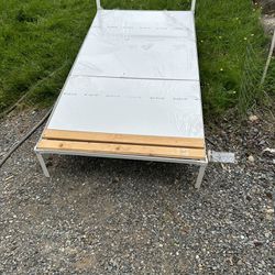 Twin Bed( Metal Frame)