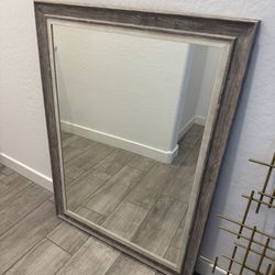 Large Rustic Wood Framed Wall Mirror – 41x30 – Great Condition