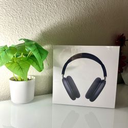 Brand New AirPod Max - Black 