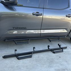 2025 Tundra OEM Running Boards/steps
