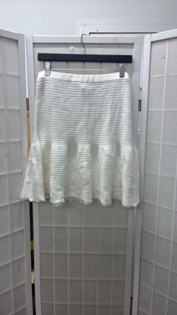 Free assembly skirt