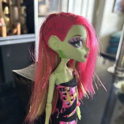 G1 Monster High Dolls