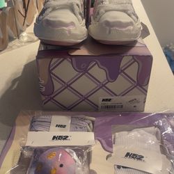 Woman’s / girls TikTok shop sneakers euro 41/ 9.5 woman’s