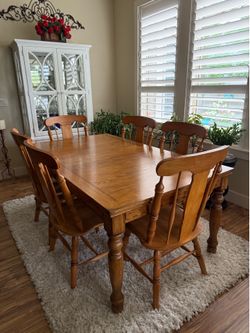 Oak Dining Set 6’ with 6 Chairs