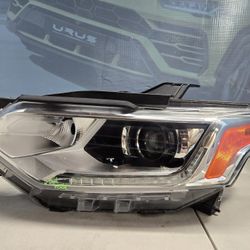 2018-2021 CHEVROLET TRAVERSE LEFT HID HEADLIGHT 