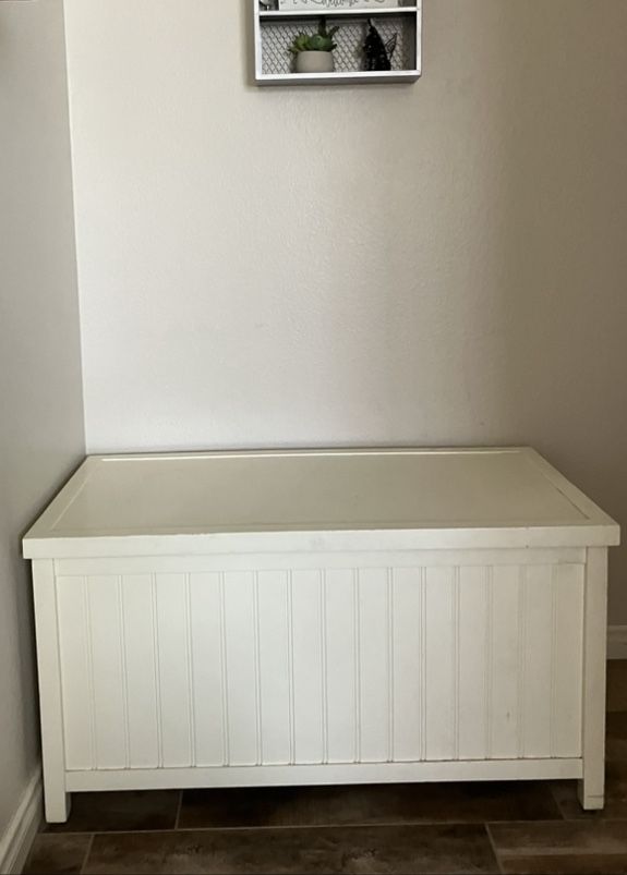 Pottery Barn Storage Chest for Sale in Riverside, CA OfferUp